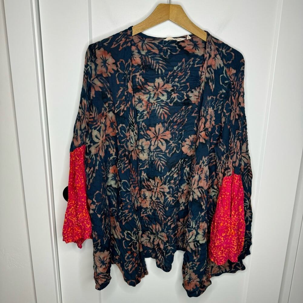 Soft Surroundings Vibrant Print Bell Sleeve Kimono Cardigan Size 1X